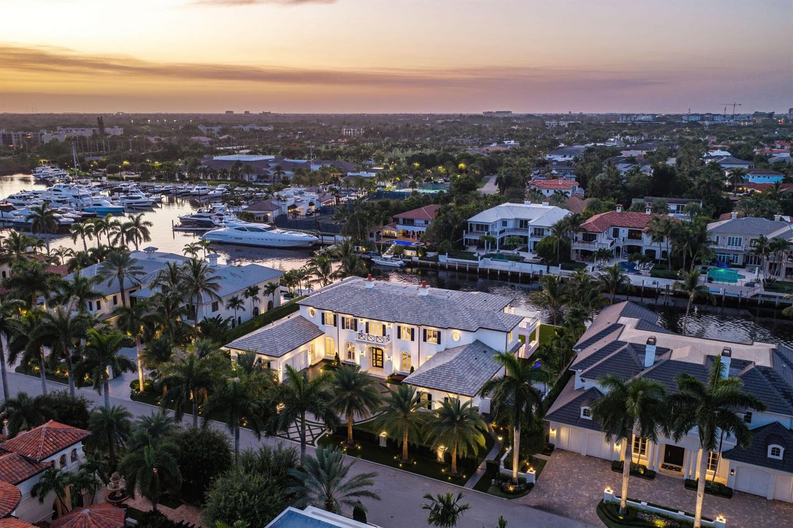 215 W Key Palm Road photo 3