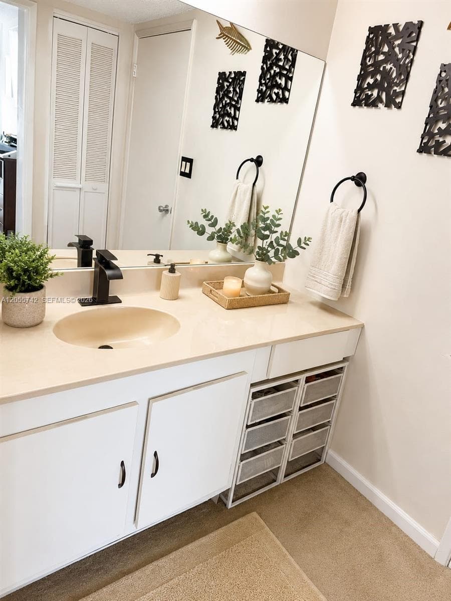 20515 E Country Club Dr 2141 photo 14