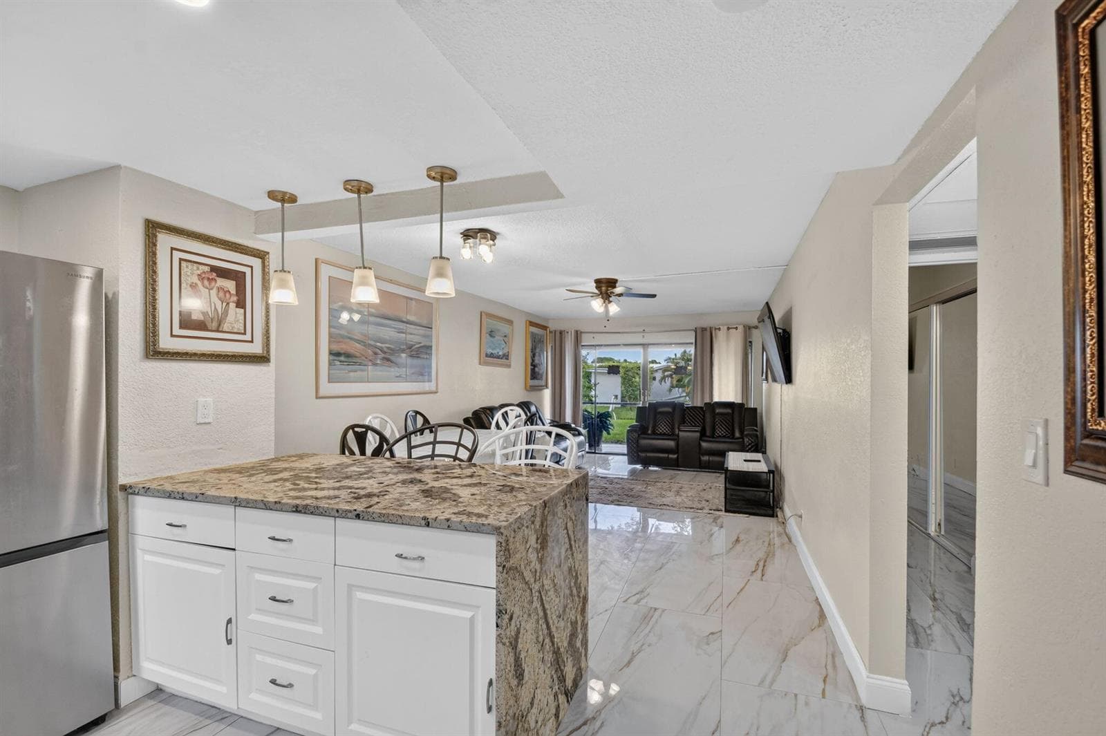 2101 W Woolbright Road J107 photo 5