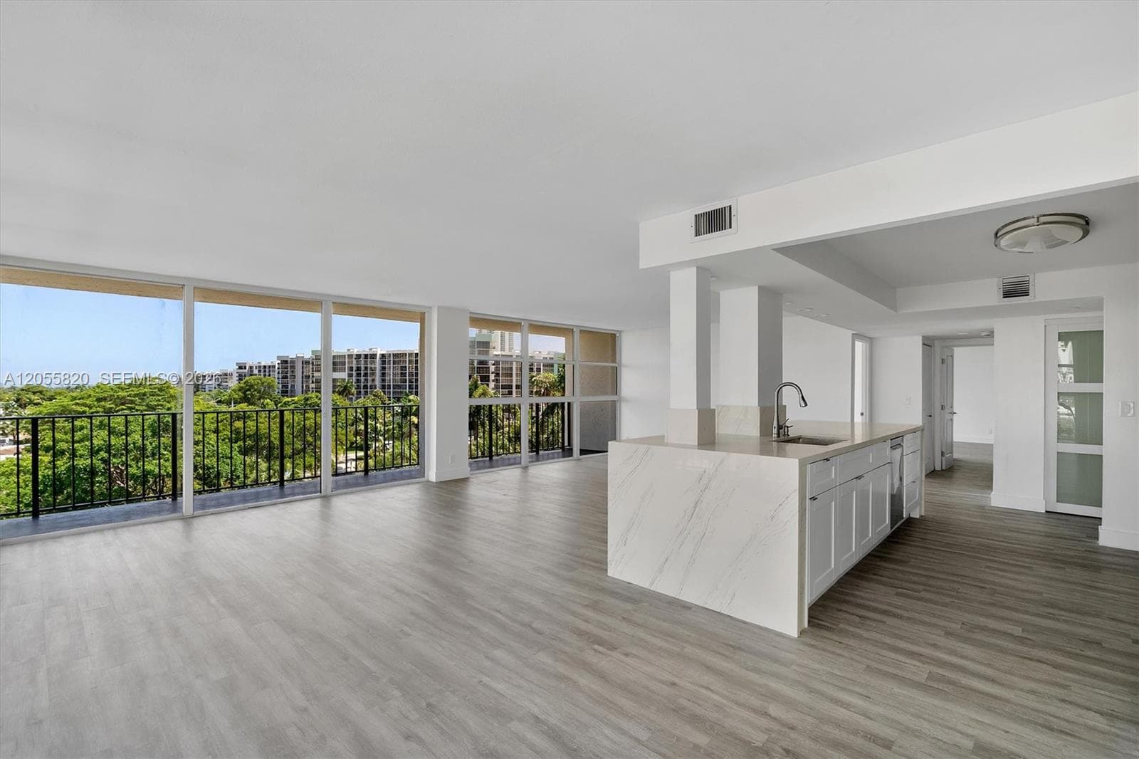 200 Leslie Dr 631 photo 19