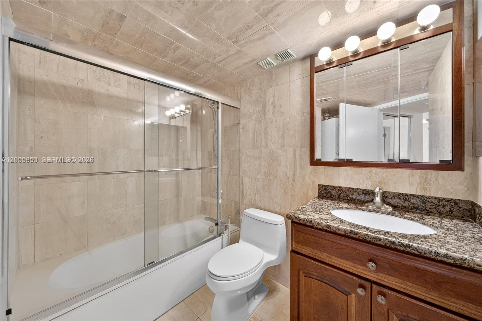 3600 Mystic Pointe Dr 310 photo 14