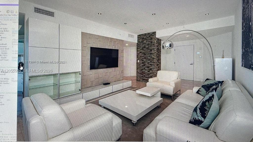 18201 Collins Ave 1101 photo 3