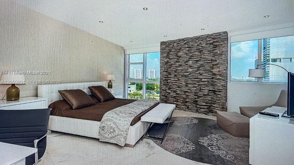 18201 Collins Ave 1101 photo 4