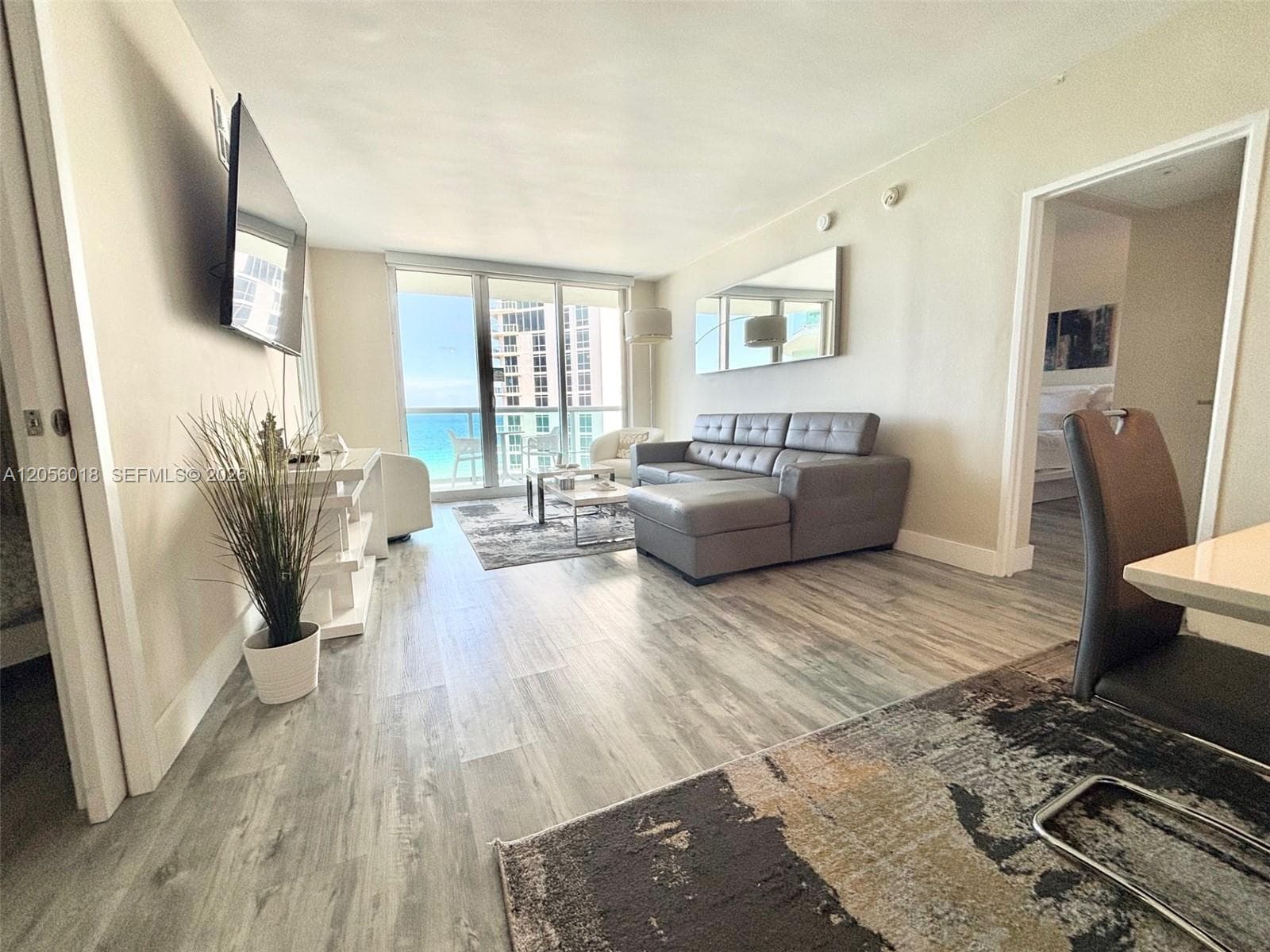 3901 S Ocean Dr 10L photo 8