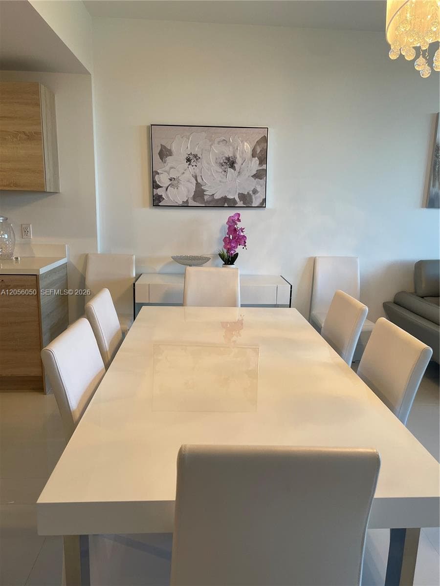 16385 Biscayne Blvd 316 photo 3