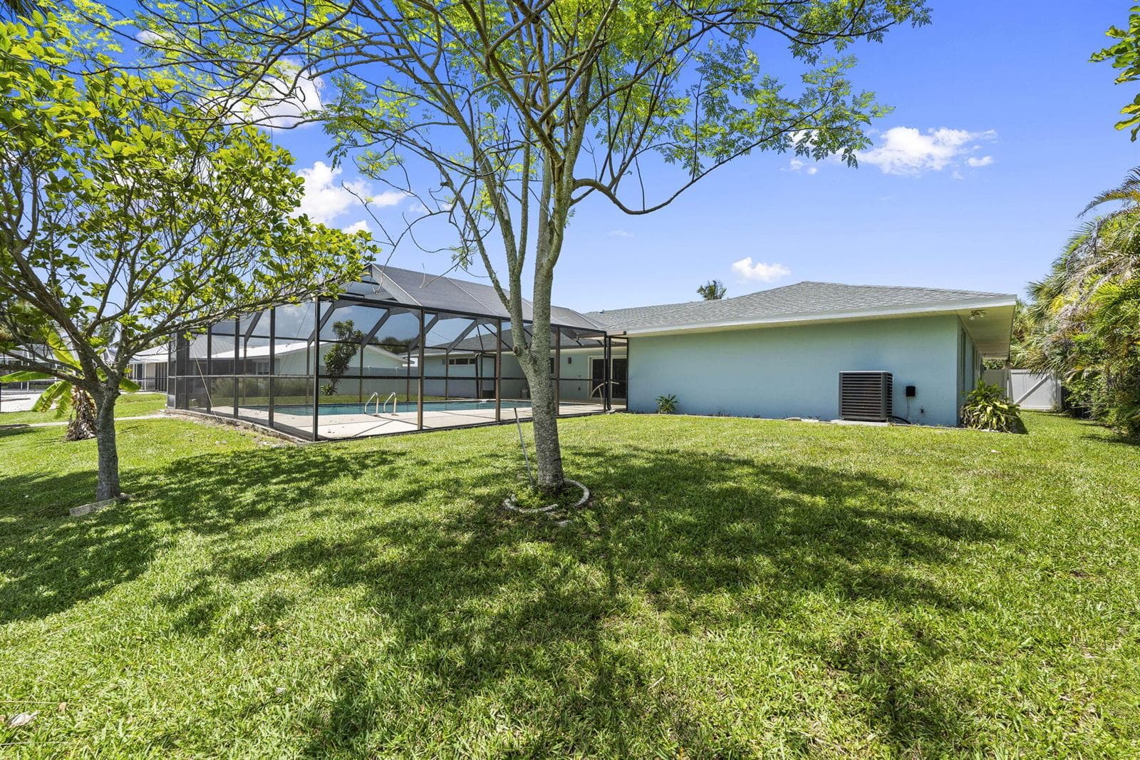 1709 Rio Vista Drive photo 18