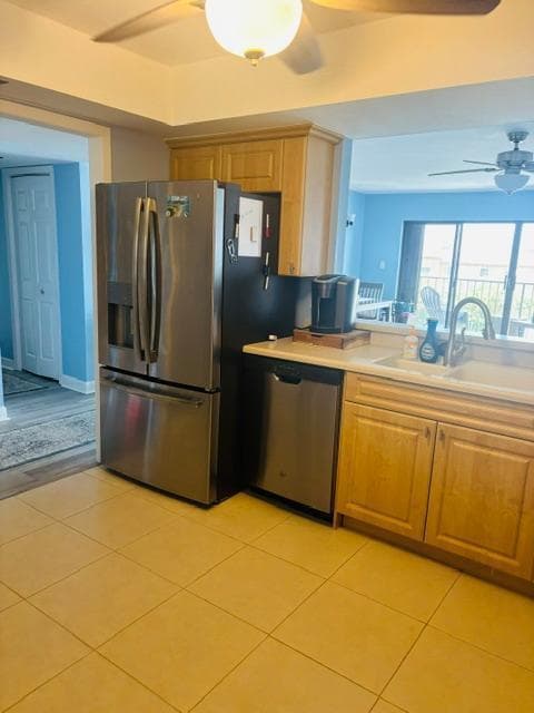 801 S Ocean Drive 503 photo 13