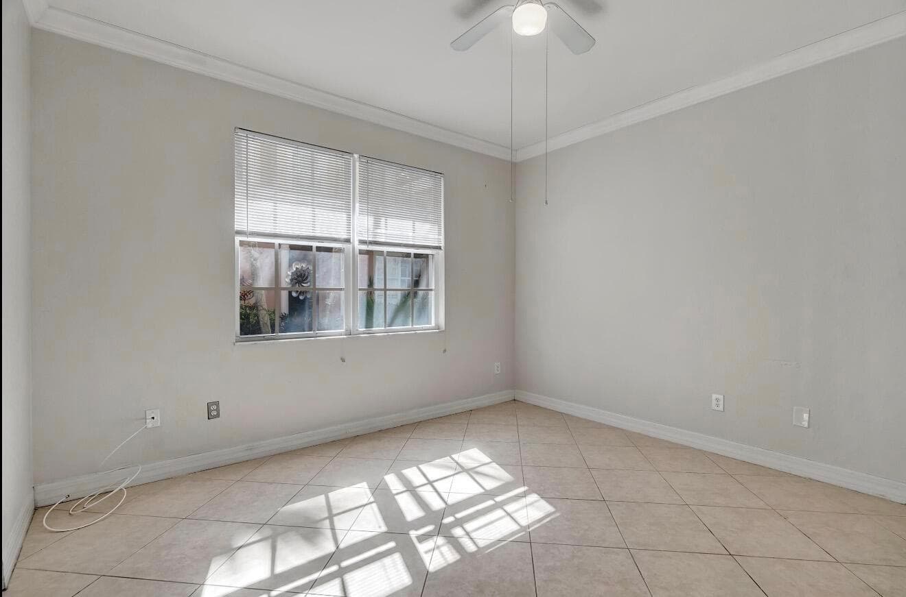 133 Harbors Way photo 12