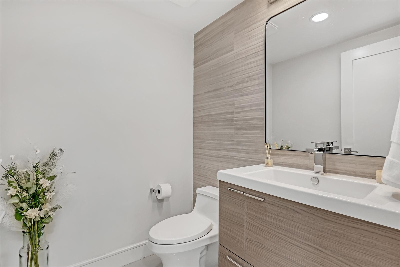 2295 S Ocean Boulevard 321 photo 18