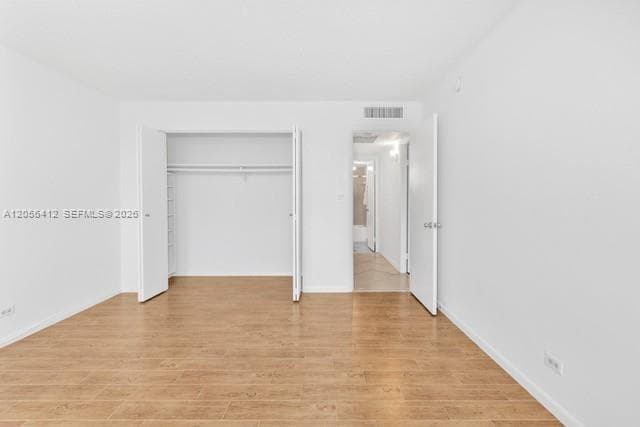 10101 E Bay Harbor Dr 504 photo 15