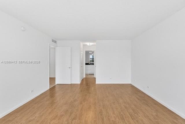 10101 E Bay Harbor Dr 504 photo 19