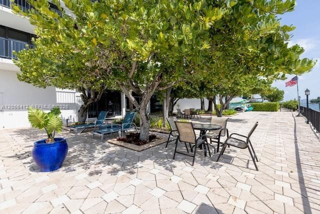 10101 E Bay Harbor Dr 504 photo 25
