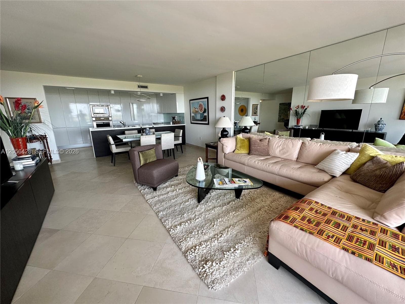 155 OCEAN LANE DR 1004 photo 9