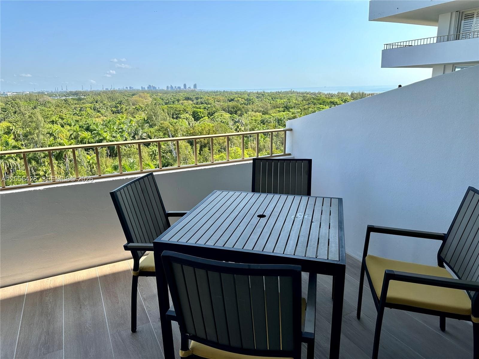 155 OCEAN LANE DR 1004 photo 8