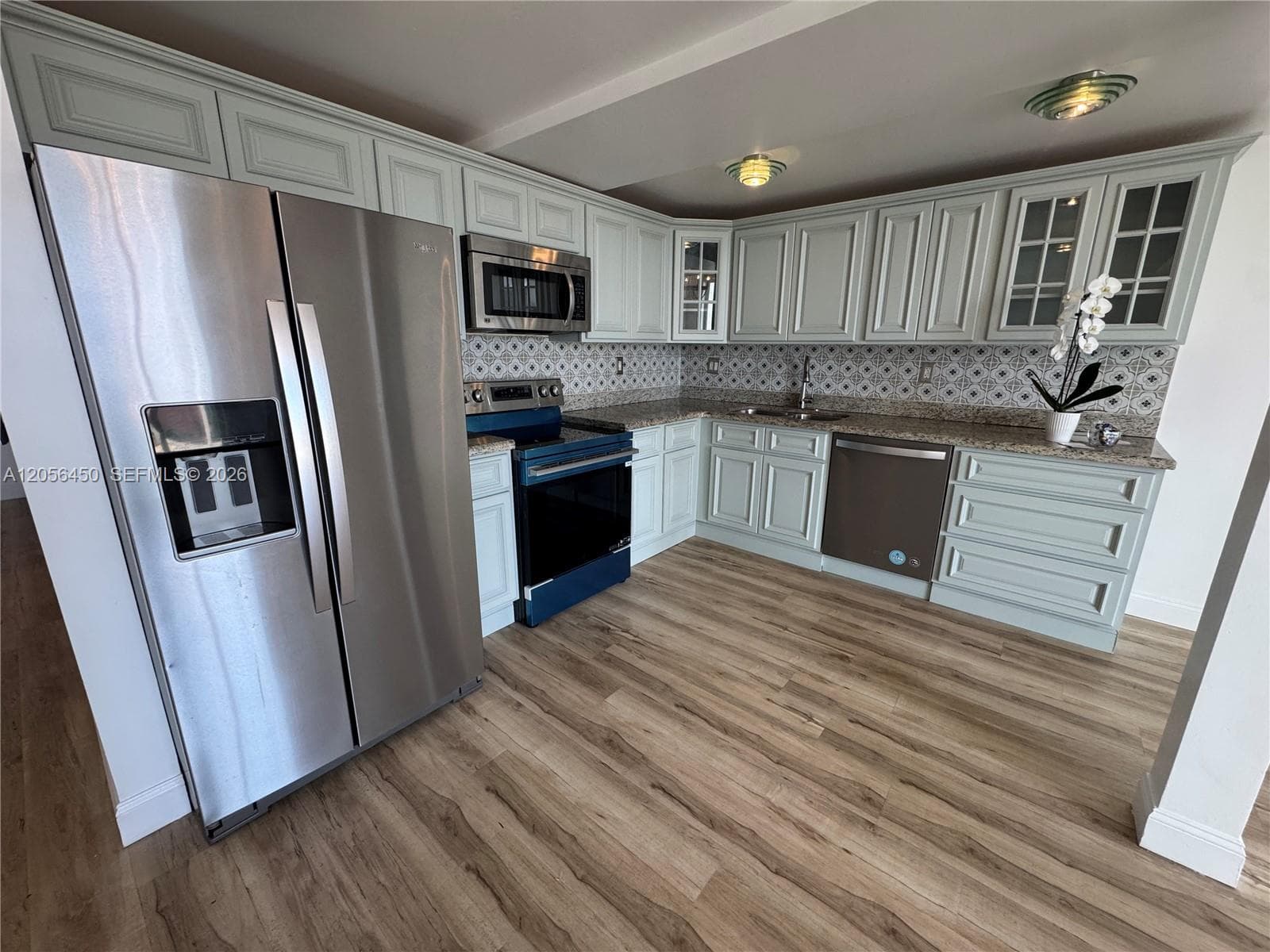 3000 NE 188th St 707 photo 4