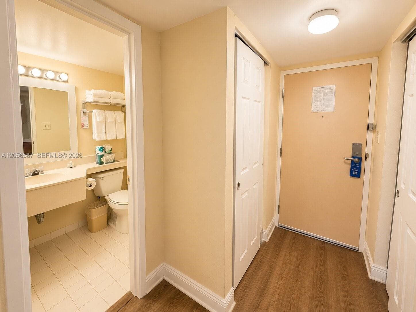 19201 Collins Ave 243 photo 11