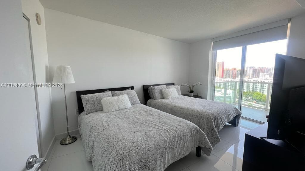 150 Sunny Isles Blvd 1-1202 photo 14