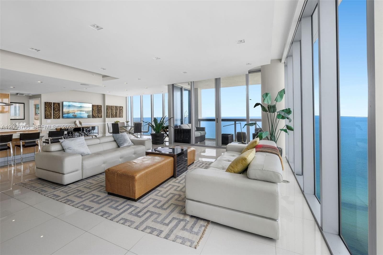 6899 Collins Ave 2708 photo 2