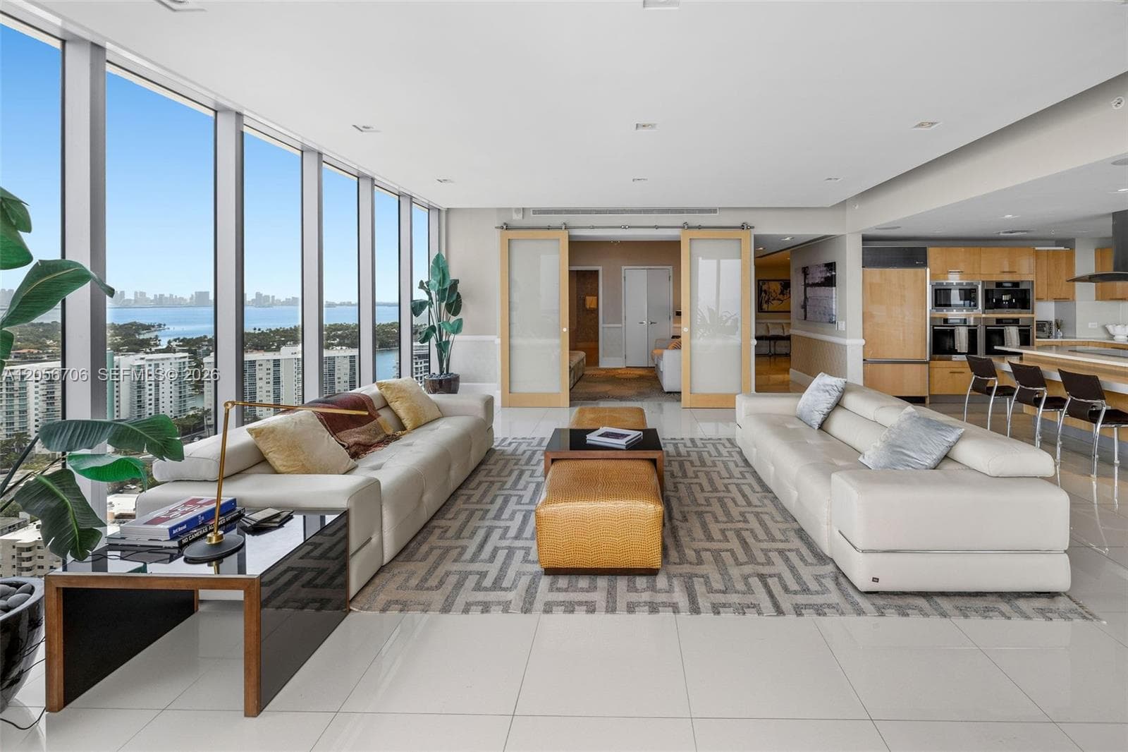 6899 Collins Ave 2708 photo 3