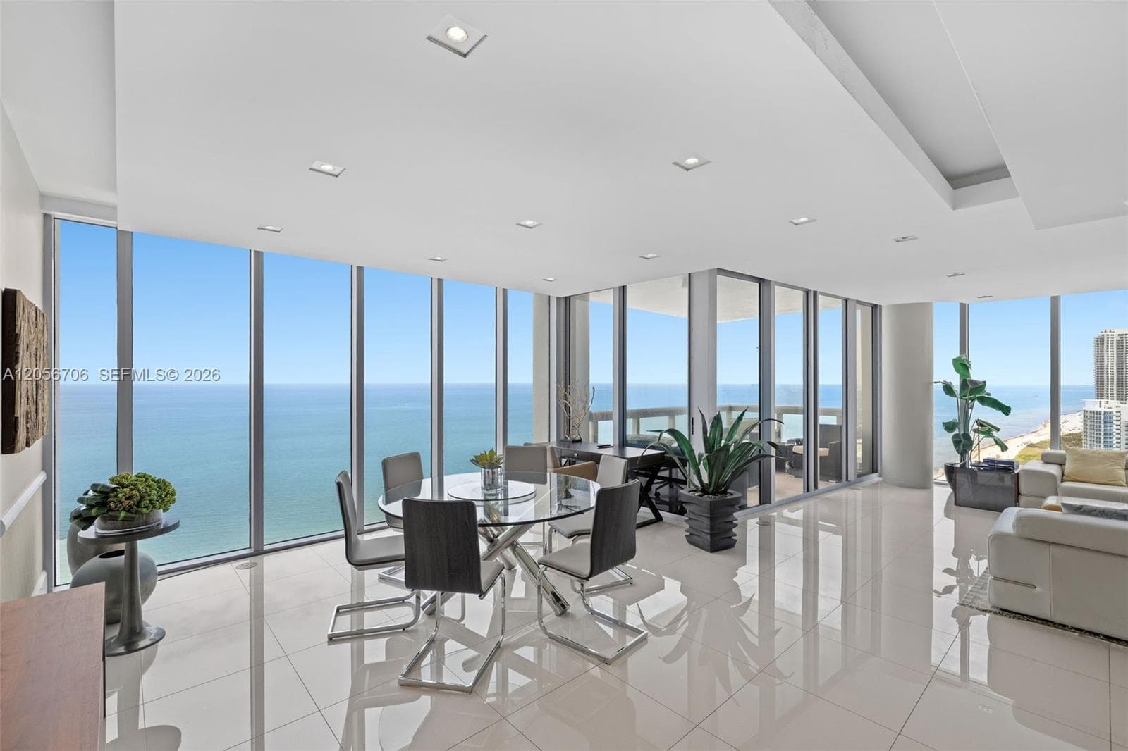 6899 Collins Ave 2708 photo 8