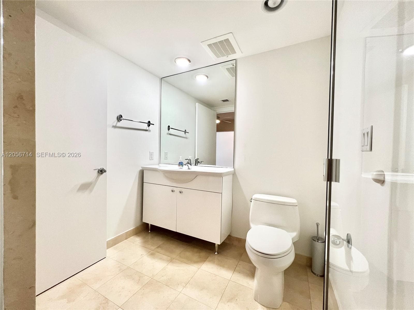 1850 S Ocean Dr 2204 photo 16