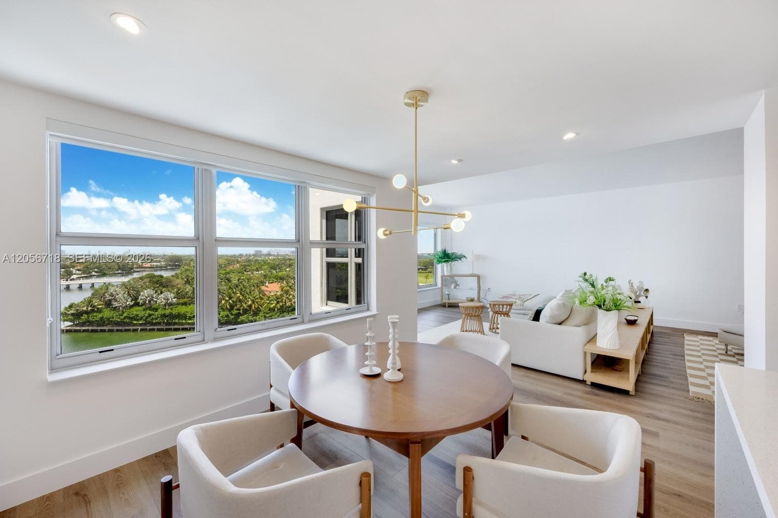 9102 W Bay Harbor Dr 10-B photo 4