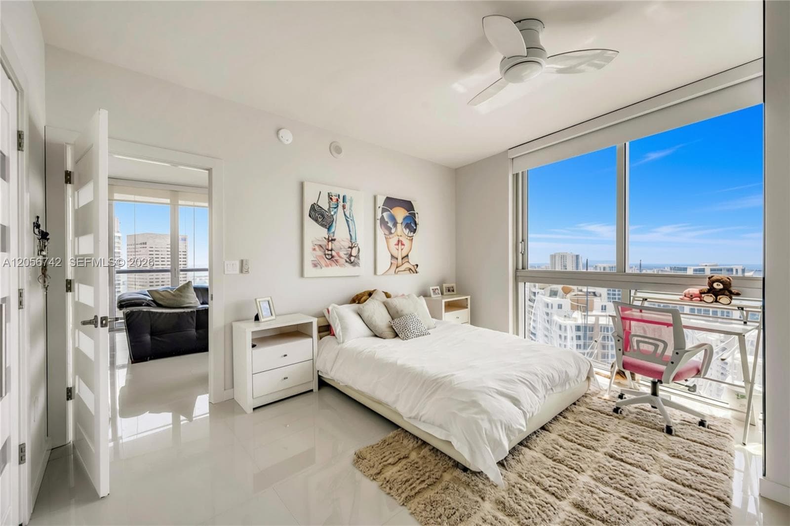 495 Brickell Ave 3702 photo 22
