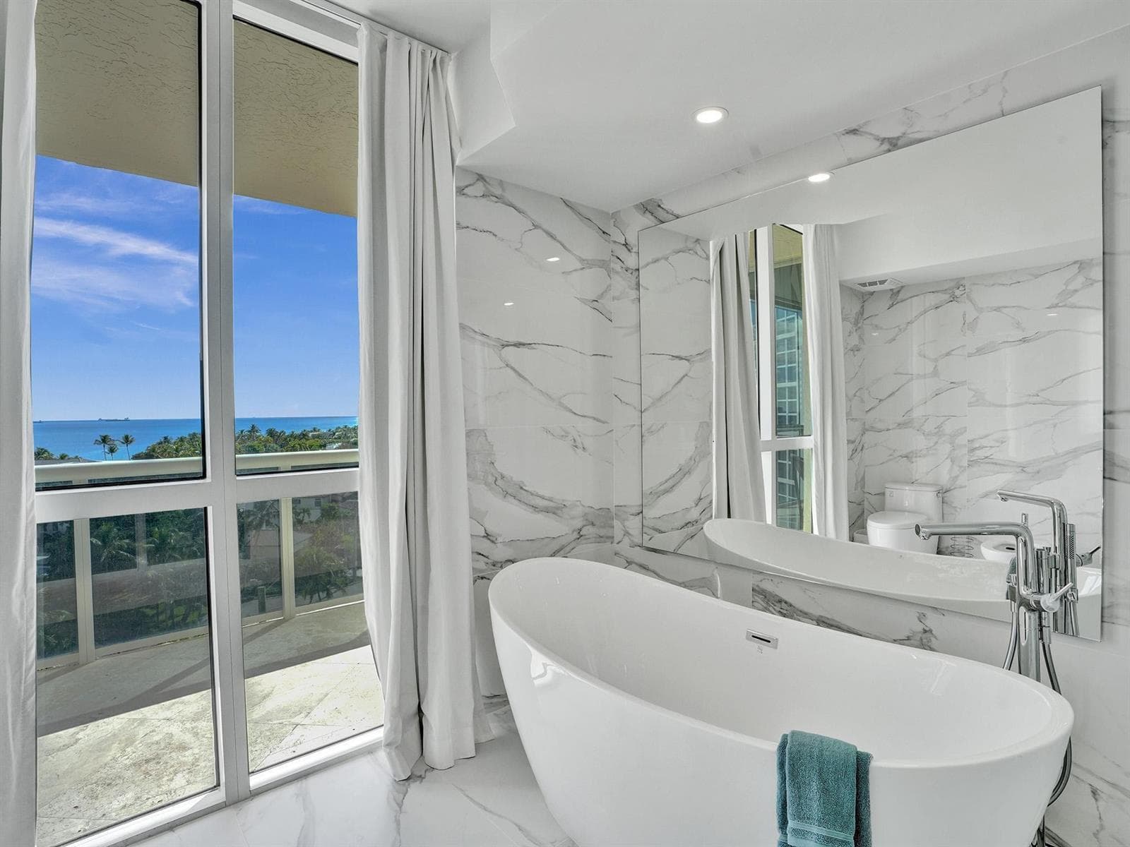 3100 N OCEAN Boulevard 808 photo 20