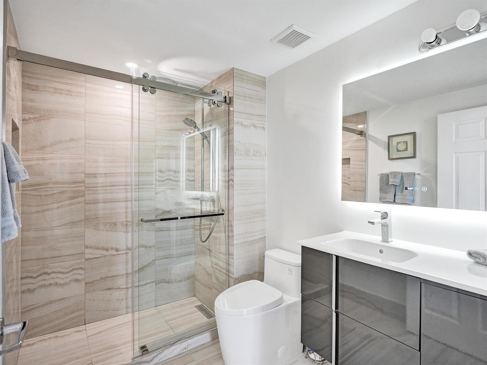 3100 N OCEAN Boulevard 808 photo 24