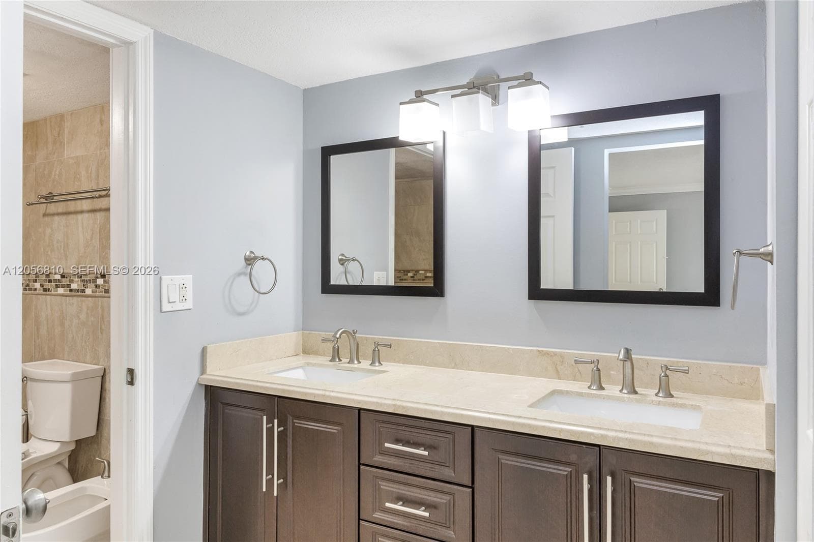 6061 Collins Ave 15D photo 12