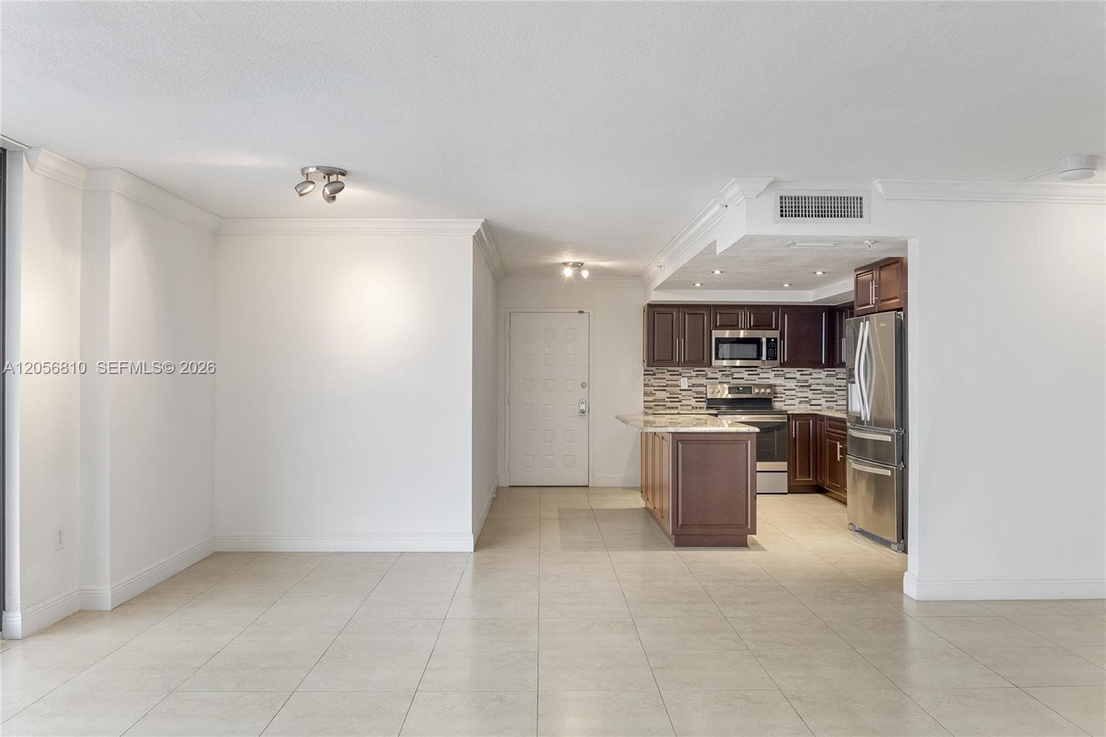6061 Collins Ave 15D photo 5
