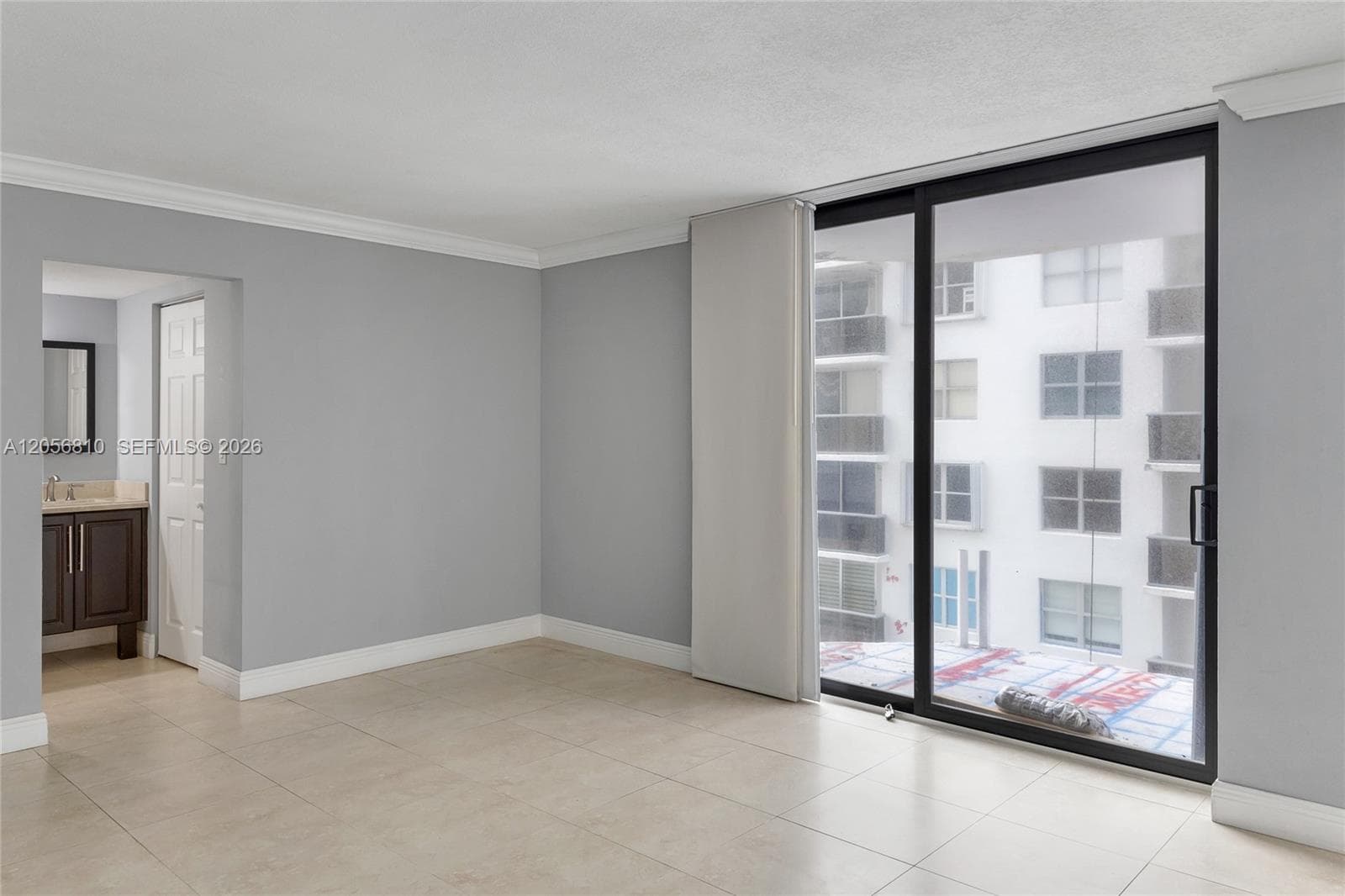 6061 Collins Ave 15D photo 9
