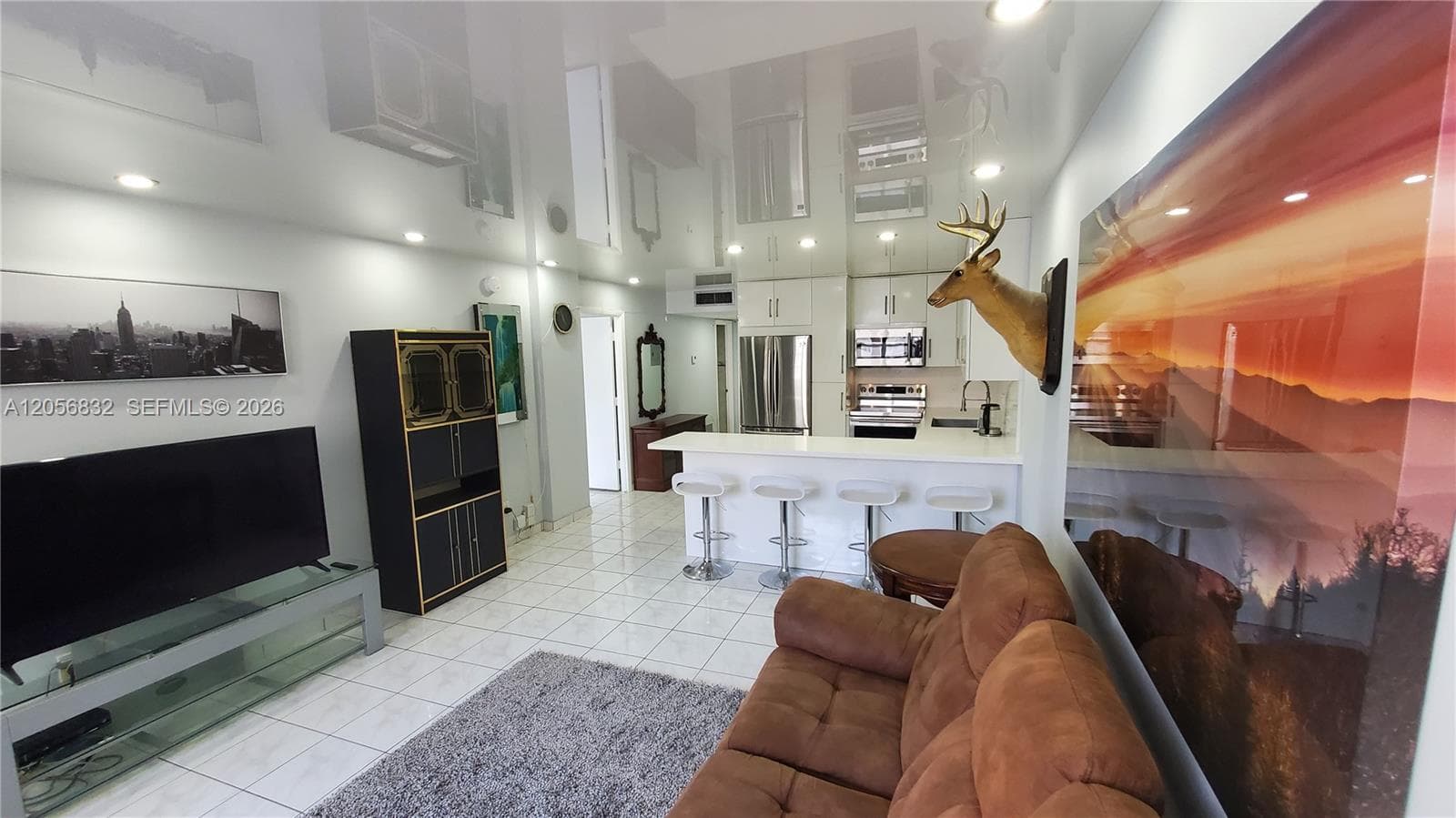 1849 S Ocean Dr 505 photo 1