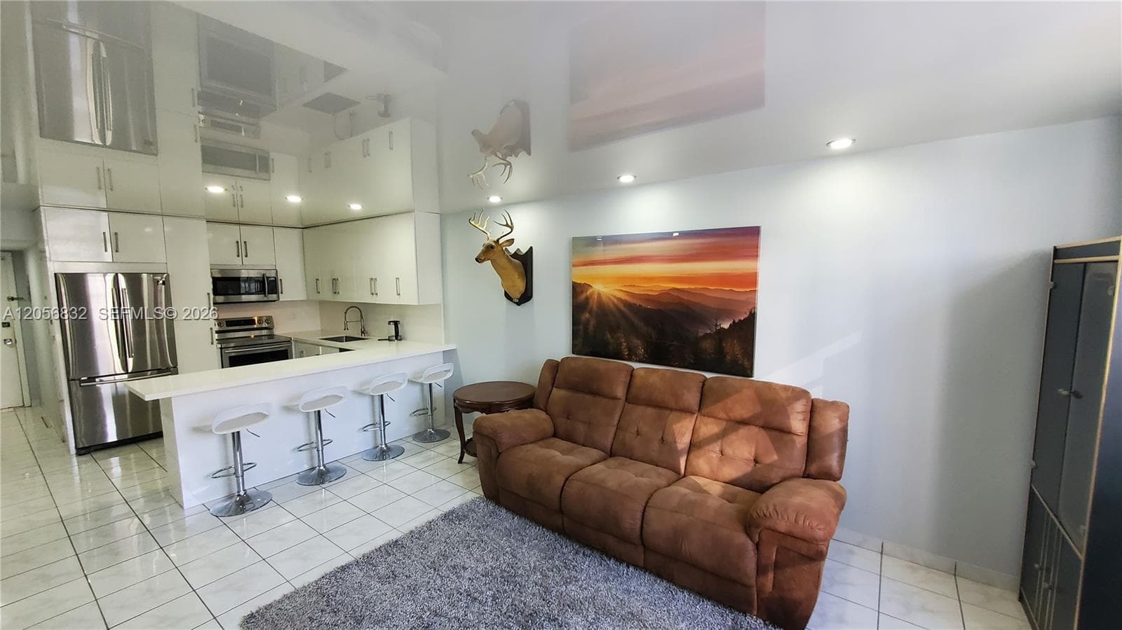 1849 S Ocean Dr 505 photo 8