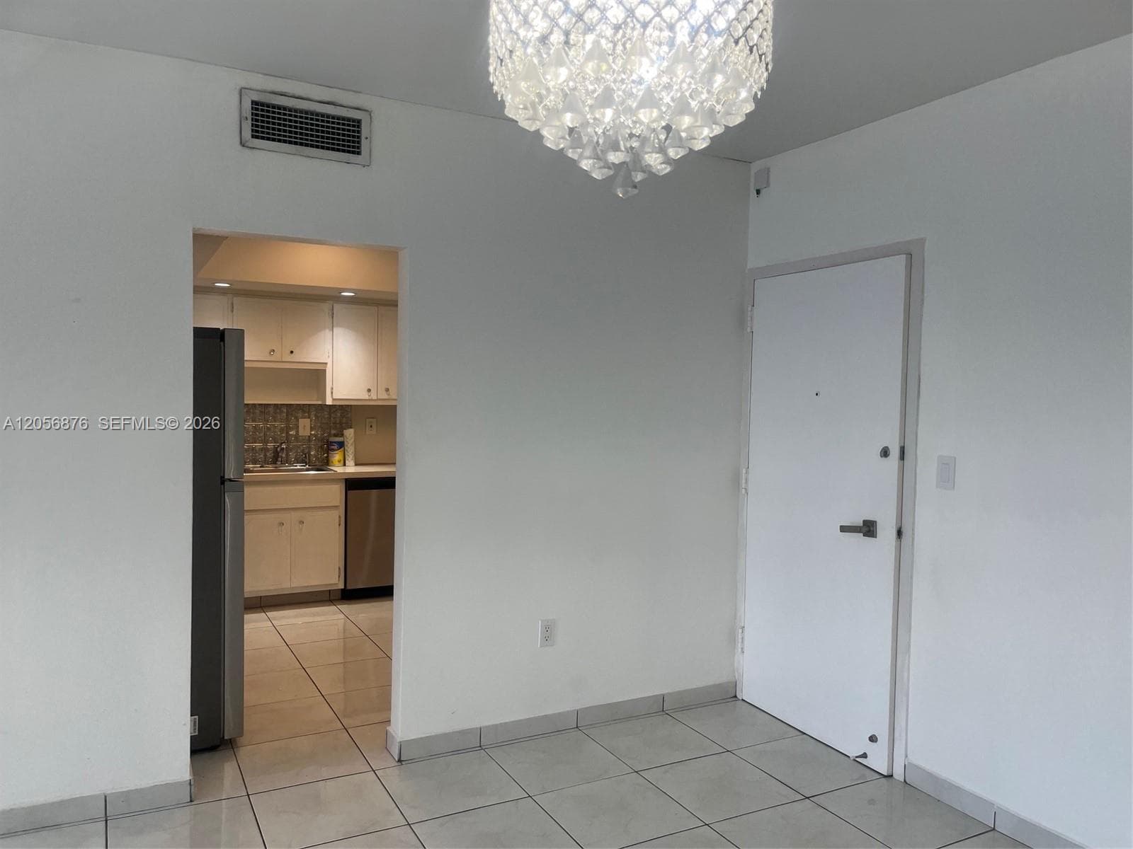 300 Bayview Dr 207 photo 8