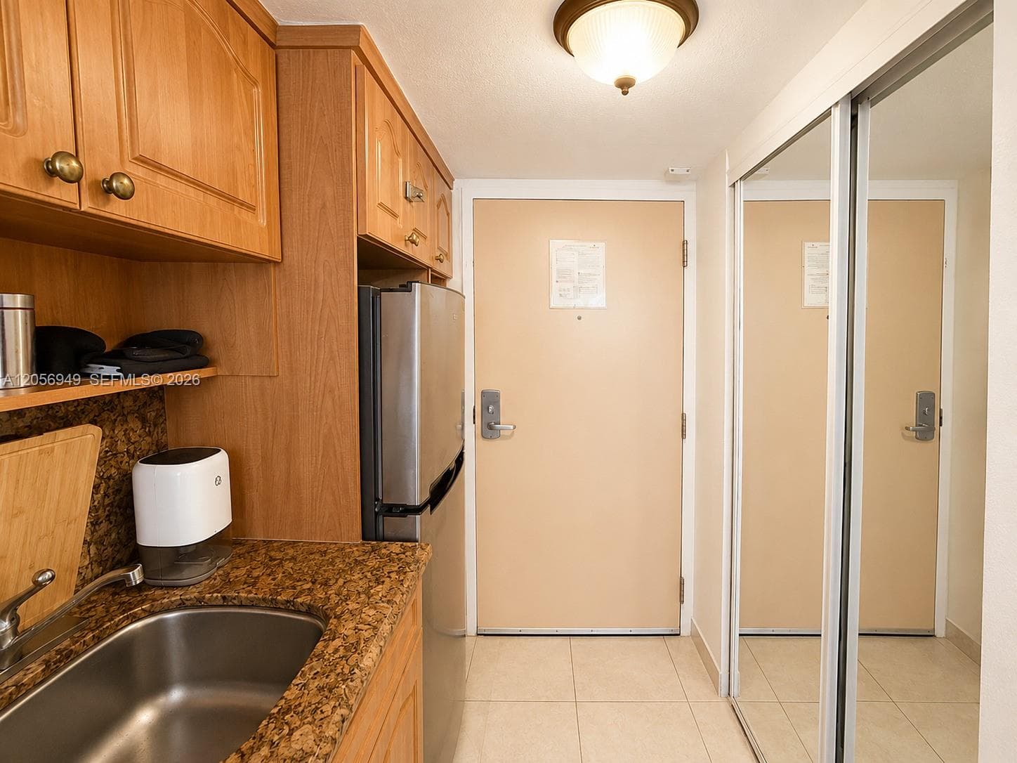 19201 Collins Ave 1025 photo 6