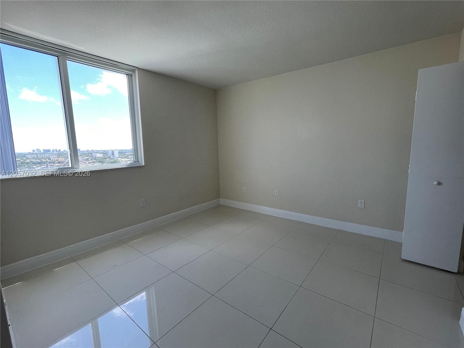 1861 NW S River Dr 2310 photo 25