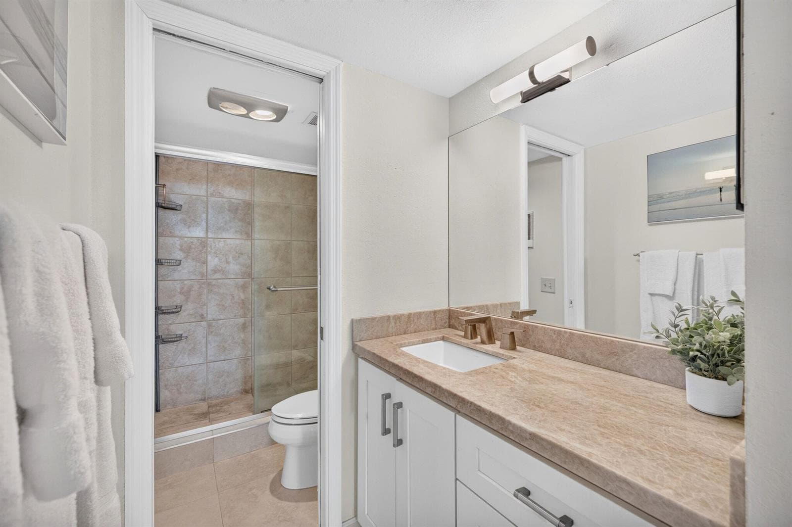 1301 River Reach Drive 516 photo 25