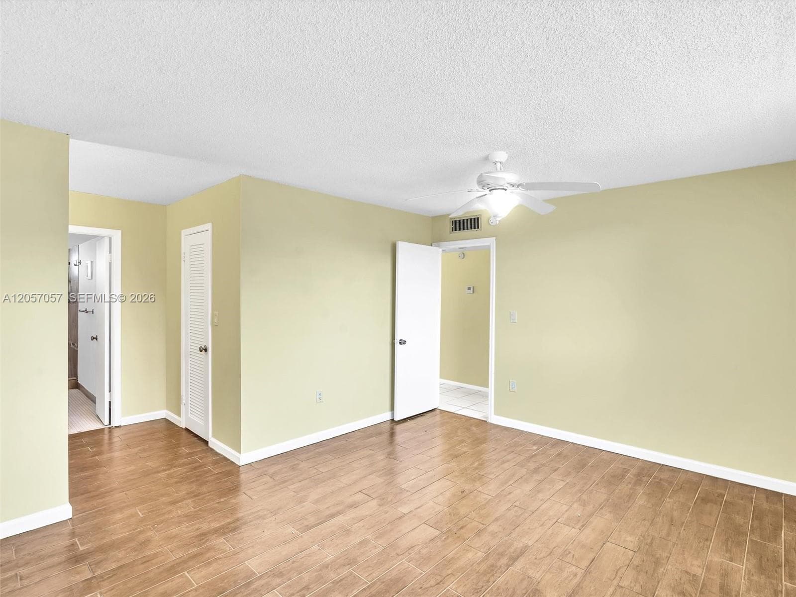 3600 NE 170th St 211 photo 17