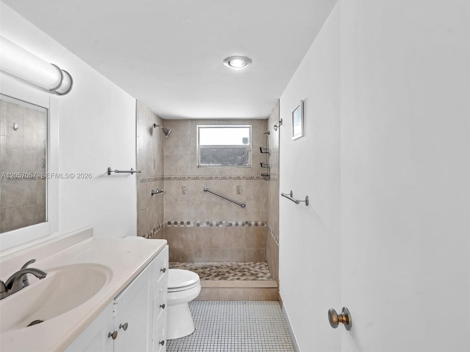 3600 NE 170th St 211 photo 20