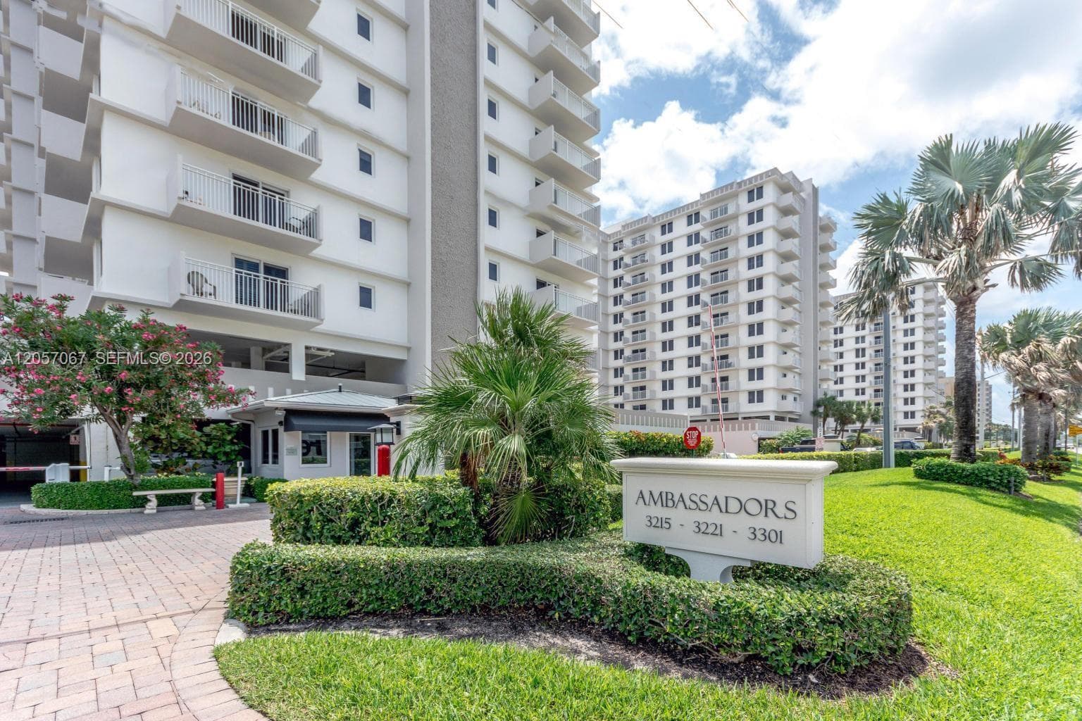 3221 S Ocean Blvd 608 photo 16