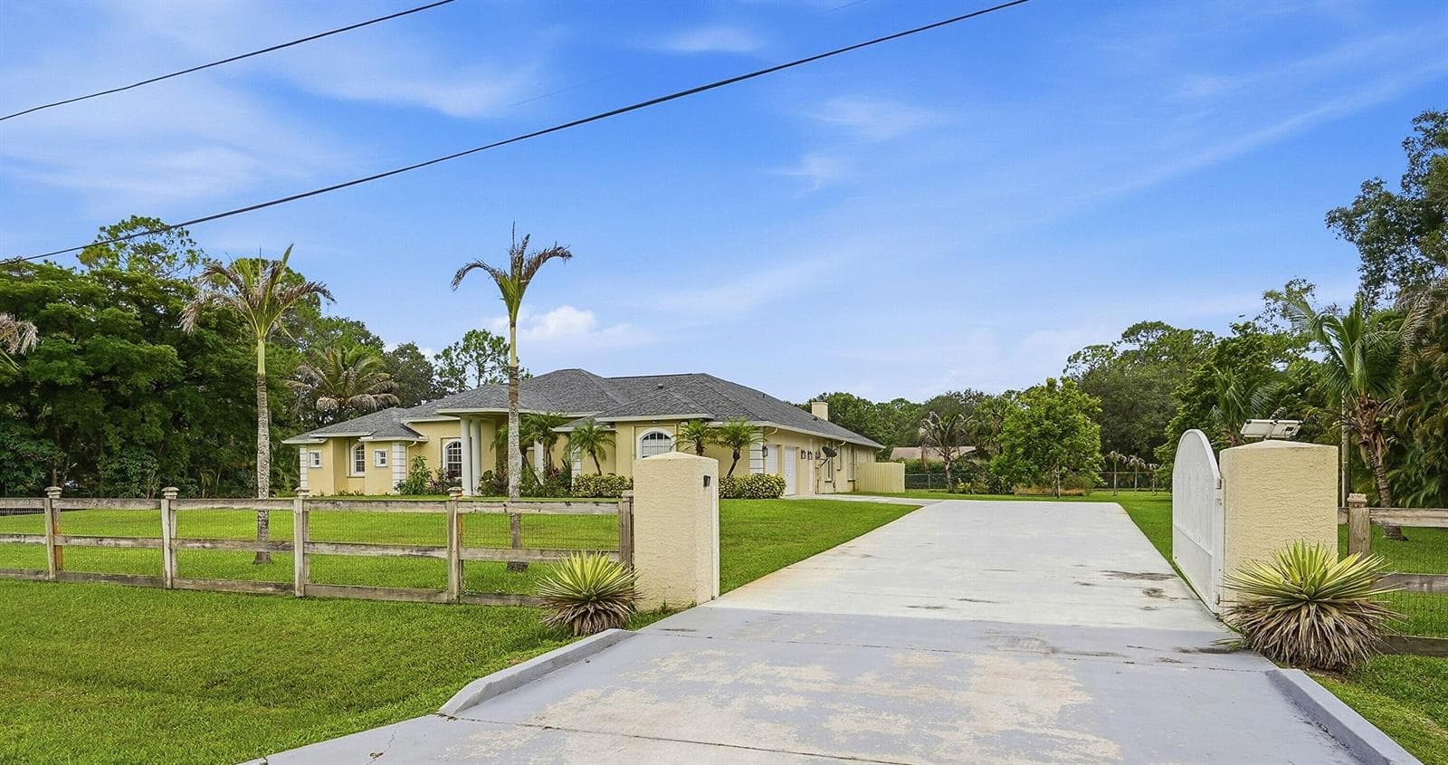 13882 43rd Road N photo 4