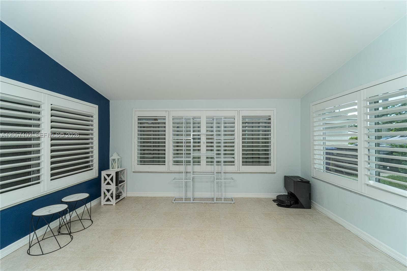 2631 Thomas St photo 8