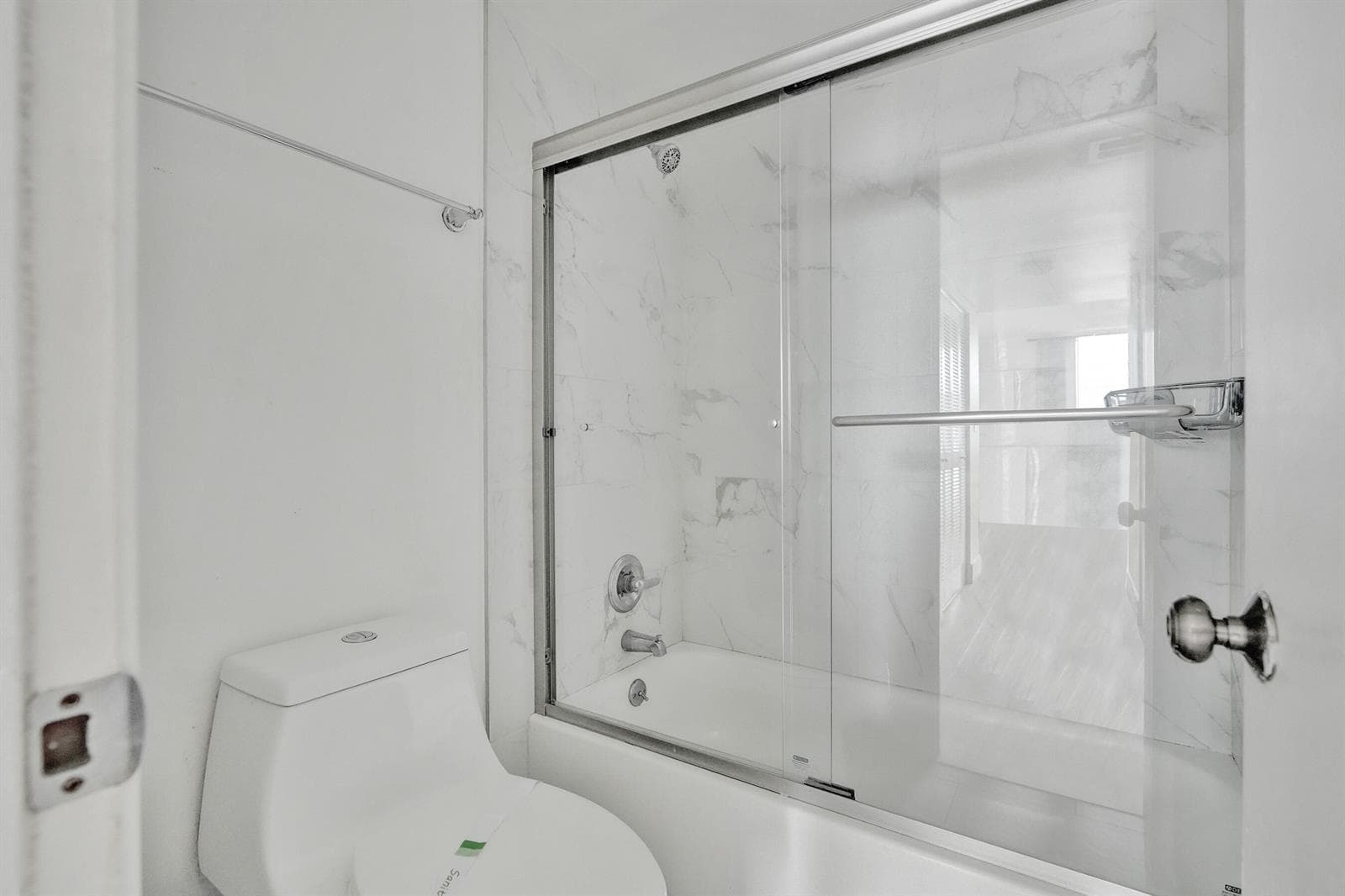 2841 NE 163RD Street 1111 photo 22