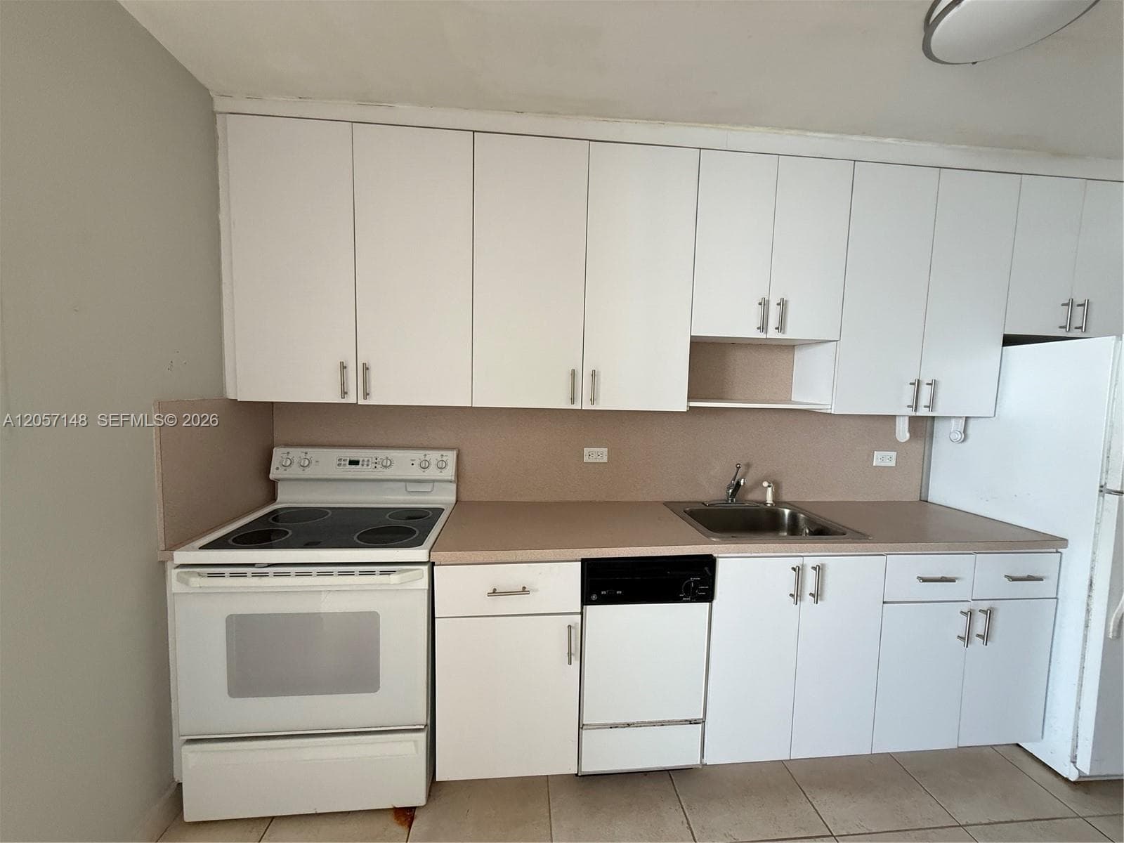 5313 Collins Ave 1008 photo 6