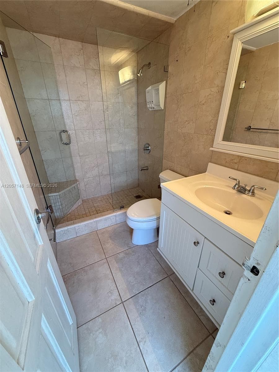 5313 Collins Ave 1008 photo 5