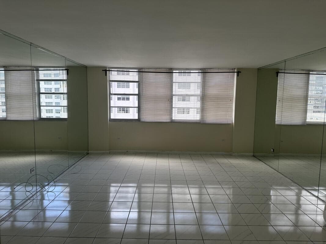 999 Brickell Bay Drive 1206 photo 6