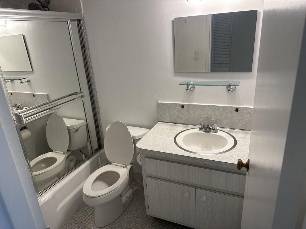 999 Brickell Bay Drive 1206 photo 17