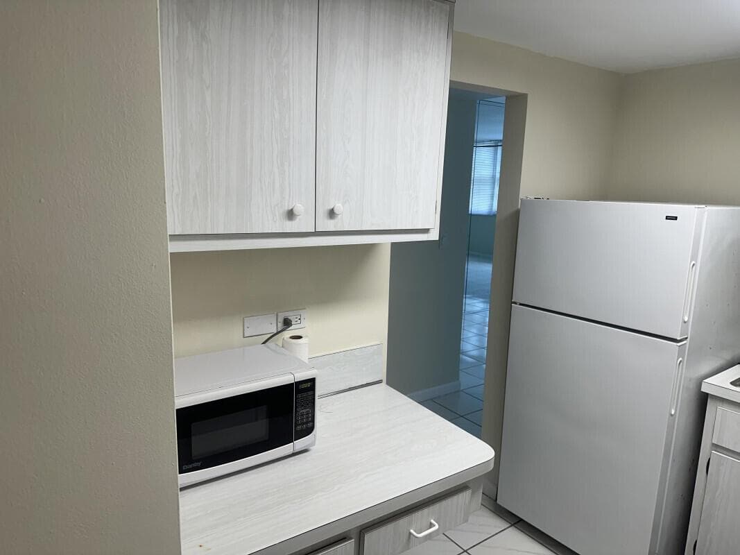 999 Brickell Bay Drive 1206 photo 11