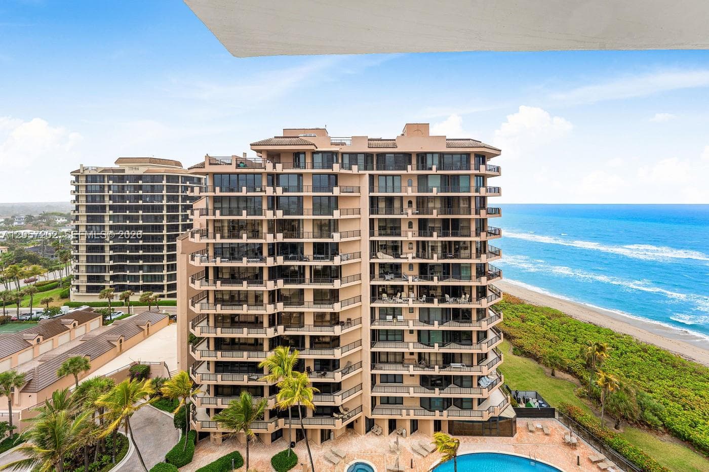 500 Ocean Dr E-12A photo 1